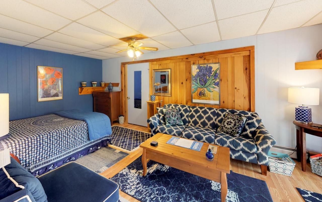 Shelburne Falls Cavalier Cottage B&B מראה חיצוני תמונה